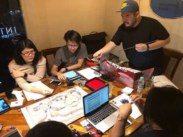 indraaziz_40556054_1704188299679250_8517900834290803476_n